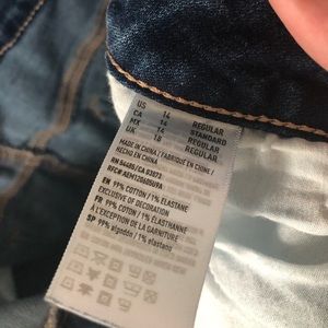 American Eagle Outfitters Jeans - American Eagle | Destroyed Stretch Jegging (Sz 14) American Eagle Outfitters Jeans - American Eagle | Destroyed Stretch Jegging (Sz 14)